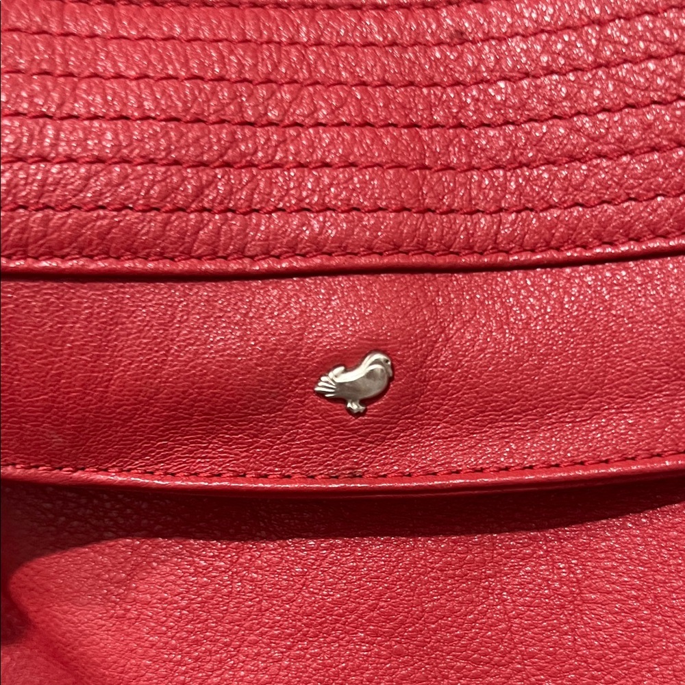 Elegant Mandarina Duck Red Leather Crossbody Bag - Picture 6 of 12